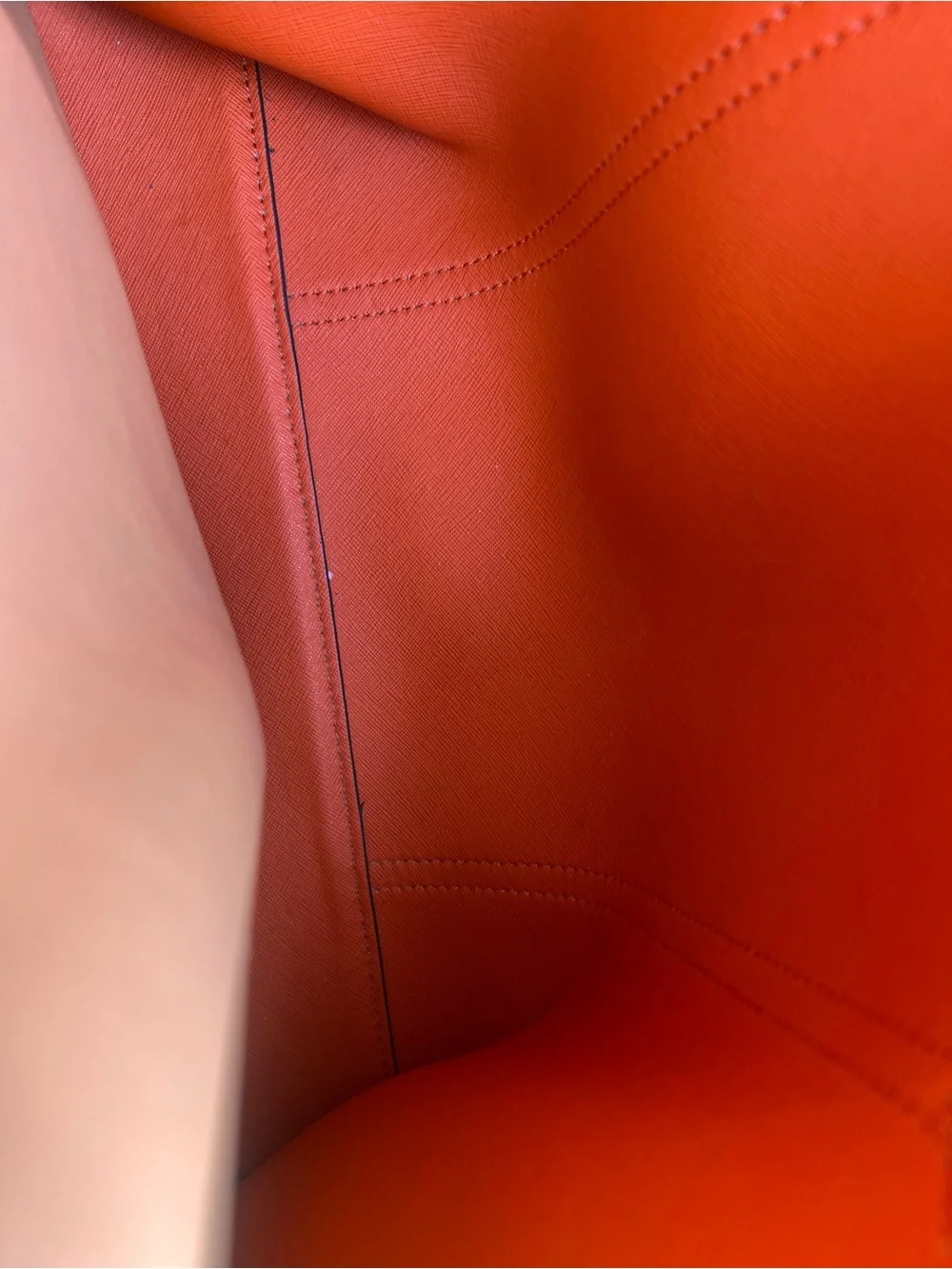 Tory Burch selling authentic